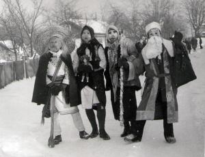 Меланка, с.Вашківці, Вижницький р-н Чернівецької обл., 1970-ті роки. З приватного архіву Лідії Артюх.